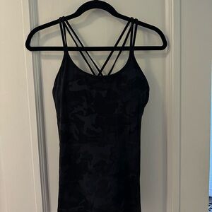 lululemon athletica Black Camouflage Strappy Tank Top size 8